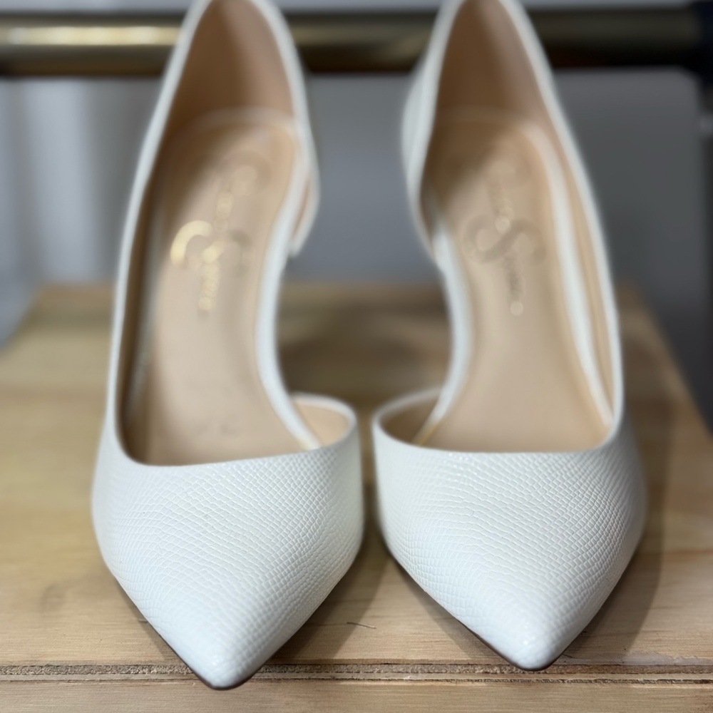 Jessica Simpson White Textured Heels